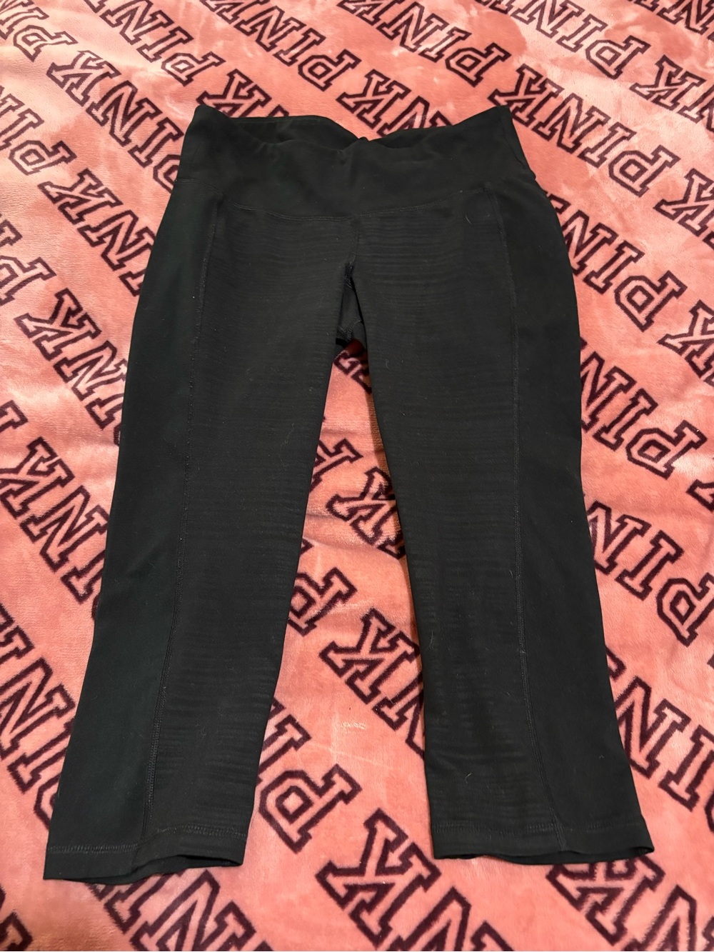 Old Navy Black Women's Capri Leggings